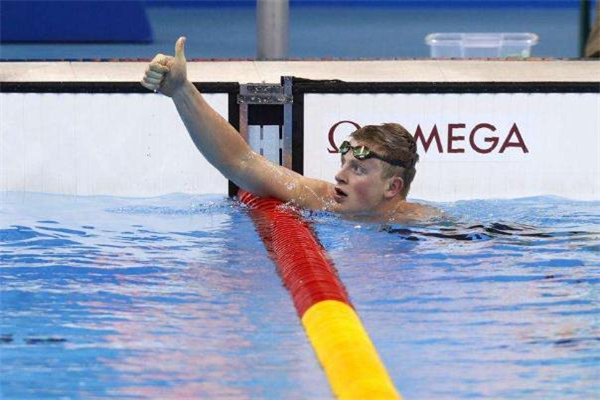 蛙泳怎么換氣不累 為什么蛙泳不能游很長(zhǎng)時(shí)間 蛙泳怎么換氣不累 為什么蛙泳不能游很長(zhǎng)時(shí)間