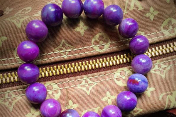 舒俱來和紫龍晶區(qū)別 舒俱來和紫龍晶哪個(gè)好 舒俱來和紫龍晶區(qū)別 舒俱來和紫龍晶哪個(gè)好