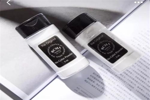 散粉需要卸妝嗎 只涂了散粉需要卸妝嗎 散粉需要卸妝嗎 只涂了散粉需要卸妝嗎