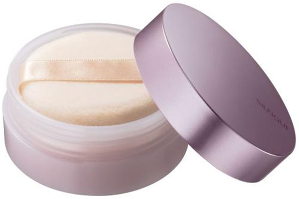 散粉是妝前還是妝后 散粉用在粉底液之后比較好 散粉是妝前還是妝后 散粉用在粉底液之后比較好