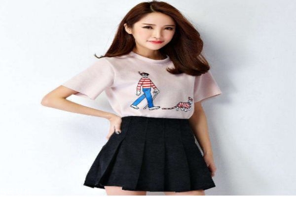 短裙應(yīng)該怎么搭配呢 短裙怎么穿好看呢 短裙應(yīng)該怎么搭配呢 短裙怎么穿好看呢