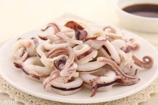 魷魚有什么作用呢 吃魷魚有什么好處呢 魷魚有什么作用呢 吃魷魚有什么好處呢