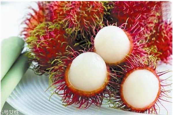 什么是紅毛丹呢 紅毛丹有什么營養(yǎng)價值呢