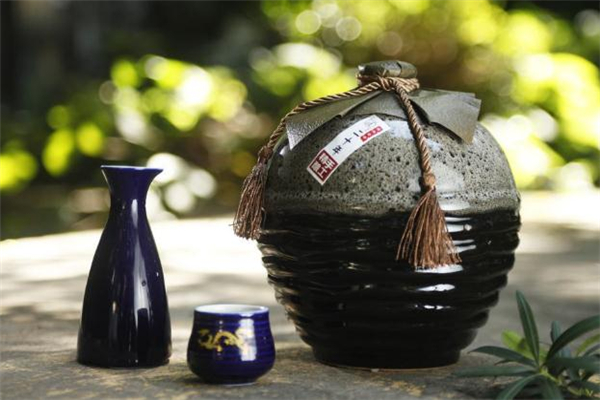 黃酒年份越久越好嗎 黃酒年份越久顏色越深嗎 黃酒年份越久越好嗎 黃酒年份越久顏色越深嗎