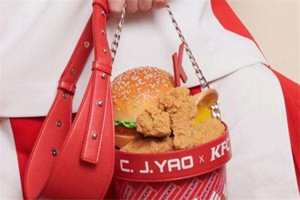 肯德基全家桶手包多少錢 肯德基全家桶包包在哪買 肯德基全家桶手包多少錢 肯德基全家桶包包在哪買