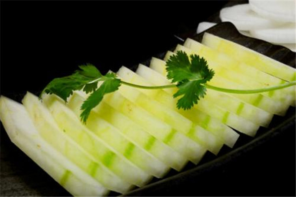 冬瓜可以和牛肉一起吃嗎 冬瓜怎么吃好 冬瓜可以和牛肉一起吃嗎 冬瓜怎么吃好