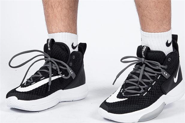 耐克zoom rize和alphadunk哪個(gè)好-zoom rize配置怎么樣 耐克zoom rize和alphadunk哪個(gè)好-zoom rize配置怎么樣