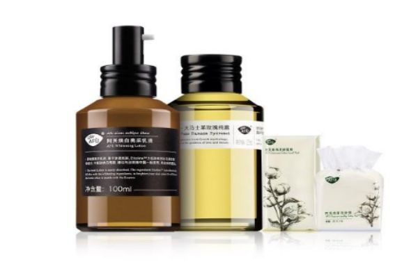 善草紀(jì)是一個(gè)什么檔次的品牌呢 善草紀(jì)比較好的產(chǎn)品有什么呢 善草紀(jì)是一個(gè)什么檔次的品牌呢 善草紀(jì)比較好的產(chǎn)品有什么呢