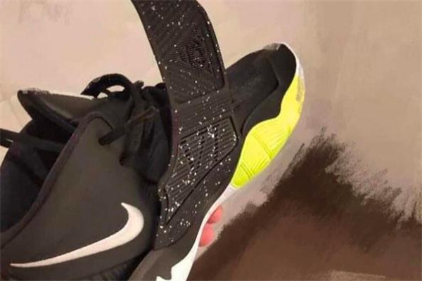 耐克歐文6配置 歐文6什么時(shí)候出 耐克歐文6配置 歐文6什么時(shí)候出