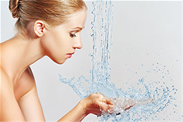 一天洗臉幾次最好 一天洗臉多次好不好 一天洗臉幾次最好 一天洗臉多次好不好