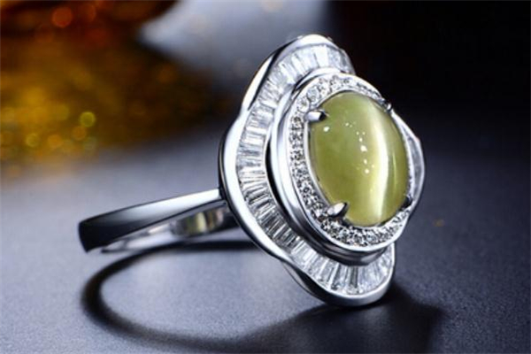 金綠貓眼石1克拉多少錢 金綠貓眼石價格 金綠貓眼石1克拉多少錢 金綠貓眼石價格