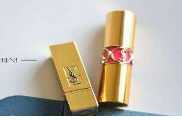 圣羅蘭的口紅怎么樣呢 紀梵希和圣羅蘭的口紅哪一個好呢 圣羅蘭的口紅怎么樣呢 紀梵希和圣羅蘭的口紅哪一個好呢