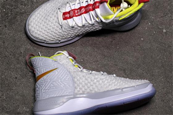 耐克zoom rize實(shí)戰(zhàn)測(cè)評(píng)-zoom rize適合什么位置 耐克zoom rize實(shí)戰(zhàn)測(cè)評(píng)-zoom rize適合什么位置