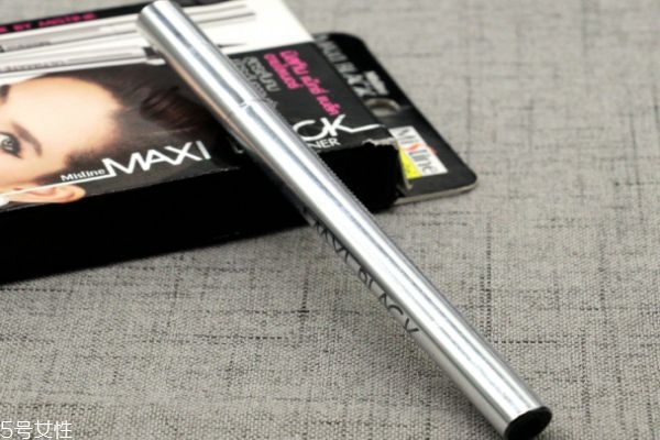 泰國(guó)mistine銀管眼線筆會(huì)暈染嗎 mistine銀管眼線筆價(jià)格 泰國(guó)mistine銀管眼線筆會(huì)暈染嗎 mistine銀管眼線筆價(jià)格