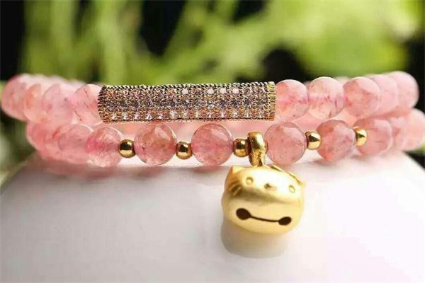 草莓晶可以和黑曜石一起戴嗎 草莓晶和黑曜石一起戴好嗎 草莓晶可以和黑曜石一起戴嗎 草莓晶和黑曜石一起戴好嗎