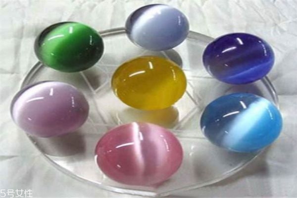 什么是貓眼石呢 貓眼石有什么作用呢 什么是貓眼石呢 貓眼石有什么作用呢