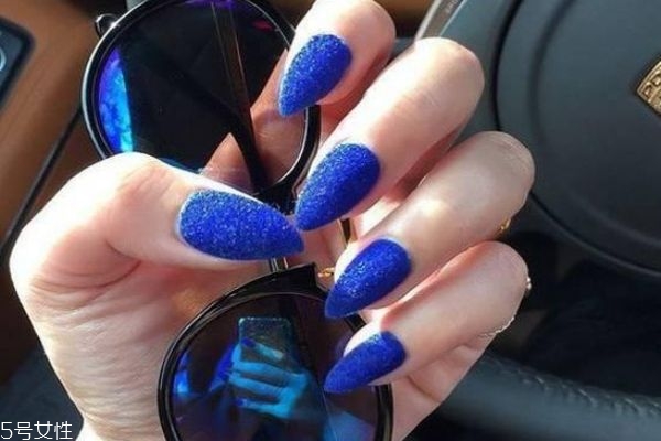 絲絨美甲可以洗手嗎 絲絨美甲圖片 絲絨美甲可以洗手嗎 絲絨美甲圖片