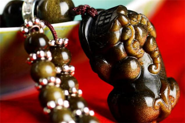 金曜石貔貅吊墜多少錢 金曜石貔貅價(jià)格貴嗎 金曜石貔貅吊墜多少錢 金曜石貔貅價(jià)格貴嗎