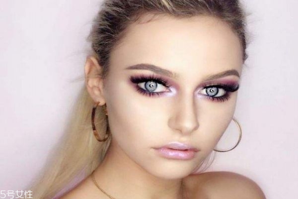 歐美妝適合哪些人 歐美妝有什么特點 歐美妝適合哪些人 歐美妝有什么特點
