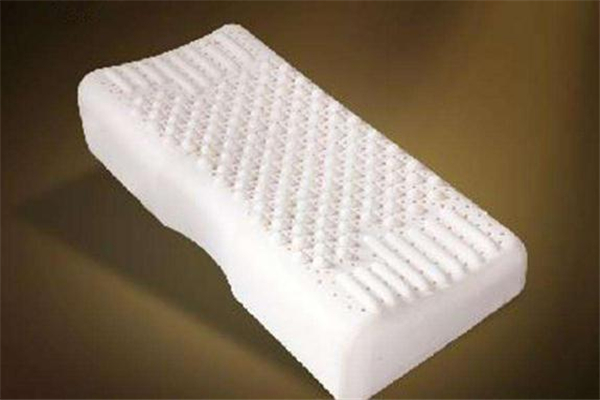 乳膠枕頭顆粒好還是平滑好 顆粒乳膠枕頭怎么樣 乳膠枕頭顆粒好還是平滑好 顆粒乳膠枕頭怎么樣