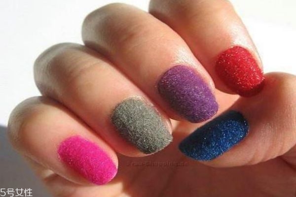 絲絨美甲可以洗手嗎 絲絨美甲圖片 絲絨美甲可以洗手嗎 絲絨美甲圖片