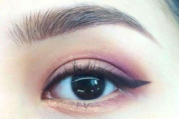 眼線筆如何畫眼線 什么眼線筆好用又便宜 眼線筆如何畫眼線 什么眼線筆好用又便宜