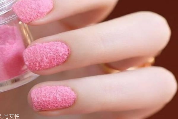 絲絨美甲可以洗手嗎 絲絨美甲圖片 絲絨美甲可以洗手嗎 絲絨美甲圖片