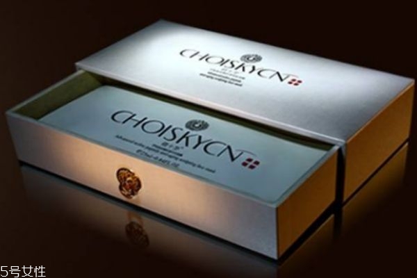 俏十歲是一個怎么樣的品牌呢 俏十歲是哪個國家的呢 俏十歲是一個怎么樣的品牌呢 俏十歲是哪個國家的呢