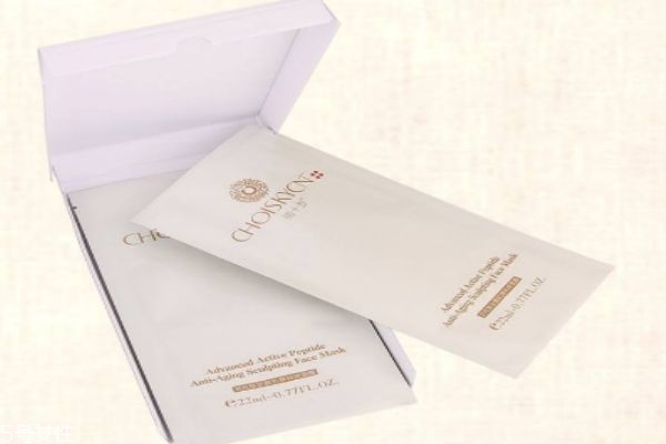 俏十歲是一個怎么樣的品牌呢 俏十歲是哪個國家的呢 俏十歲是一個怎么樣的品牌呢 俏十歲是哪個國家的呢