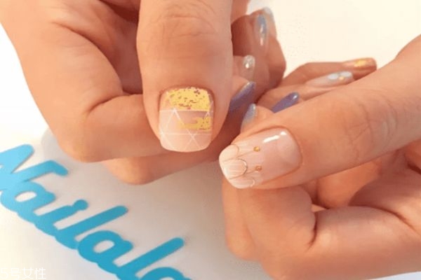 抖音最火的美甲 今年最流行的美甲圖片 抖音最火的美甲 今年最流行的美甲圖片