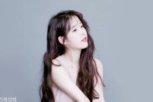 夏季干性皮膚怎樣美白 干性皮膚保養(yǎng)細節(jié) 夏季干性皮膚怎樣美白 干性皮膚保養(yǎng)細節(jié)