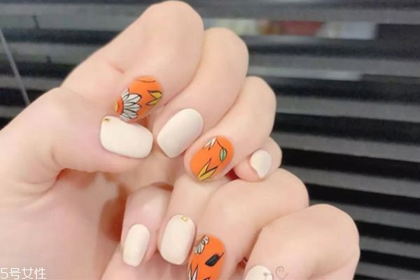 抖音最火的美甲 今年最流行的美甲圖片 抖音最火的美甲 今年最流行的美甲圖片