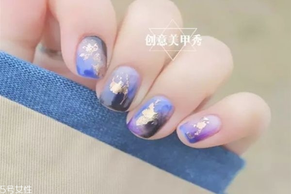 暈染美甲有哪些 線條暈染美甲教程 暈染美甲有哪些 線條暈染美甲教程