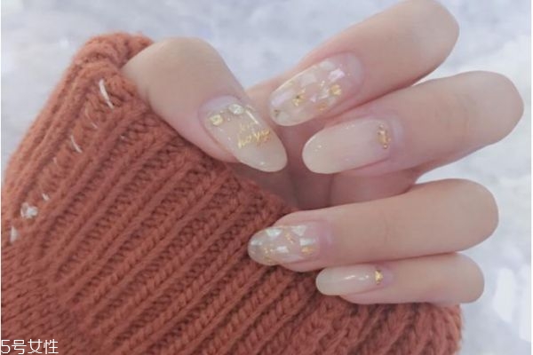 做哪些美甲可以顯得手指比較長(zhǎng) 美甲時(shí)要注意什么 做哪些美甲可以顯得手指比較長(zhǎng) 美甲時(shí)要注意什么