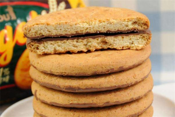 全麥餅干熱量高嗎 全麥餅干減肥嗎 全麥餅干熱量高嗎 全麥餅干減肥嗎