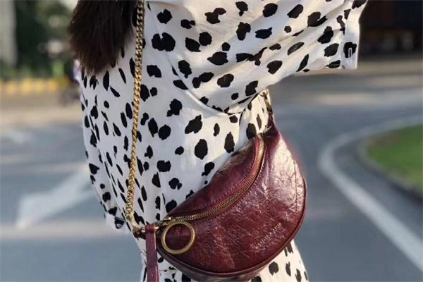 小ck腰包多少錢 小ck腰包專柜價格 小ck腰包多少錢 小ck腰包專柜價格