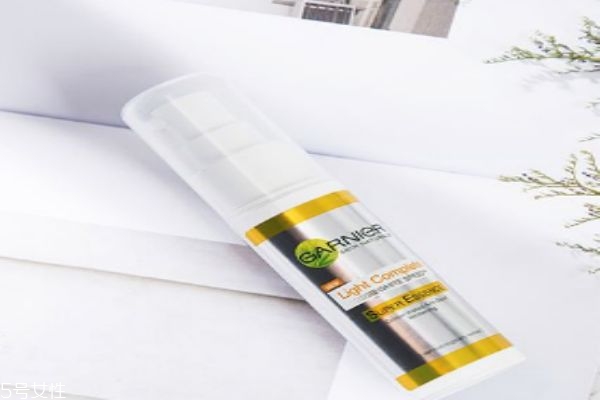 卡尼爾適合什么年齡的人群呢 孕婦可以使用卡尼爾嗎 卡尼爾適合什么年齡的人群呢 孕婦可以使用卡尼爾嗎