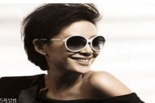 暴龍眼鏡怎么樣呢 暴龍眼鏡的代言人是誰呢 暴龍眼鏡怎么樣呢 暴龍眼鏡的代言人是誰呢