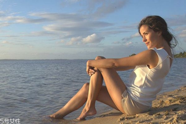 防曬噴霧哪一步使用 防曬噴霧在化妝第幾步 防曬噴霧哪一步使用 防曬噴霧在化妝第幾步