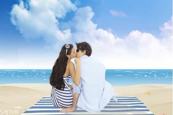 女孩子戀愛技巧大公開 給戀愛中女孩的忠告 女孩子戀愛技巧大公開 給戀愛中女孩的忠告