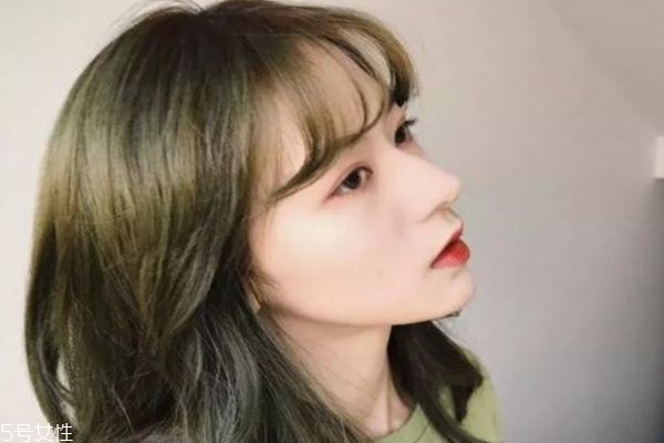 2019染什么顏色顯皮膚白 2019流行染什么顏色 2019染什么顏色顯皮膚白 2019流行染什么顏色