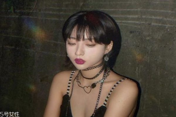 鎖骨發(fā)怎么剪好看 今年流行的鎖骨發(fā) 鎖骨發(fā)怎么剪好看 今年流行的鎖骨發(fā)