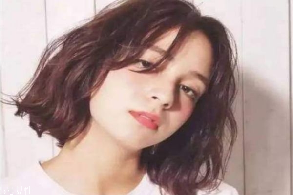 鎖骨發(fā)怎么剪好看 今年流行的鎖骨發(fā) 鎖骨發(fā)怎么剪好看 今年流行的鎖骨發(fā)