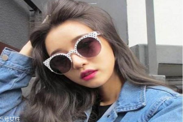 2019流行熱門發(fā)色有哪些 2019最流行的頭發(fā)顏色 2019流行熱門發(fā)色有哪些 2019最流行的頭發(fā)顏色