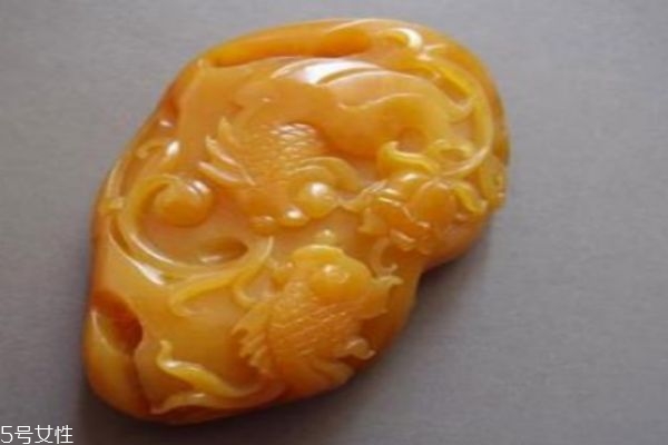 應(yīng)該怎么挑選中華黃玉呢 中華黃玉的醫(yī)用價值是什么呢 應(yīng)該怎么挑選中華黃玉呢 中華黃玉的醫(yī)用價值是什么呢