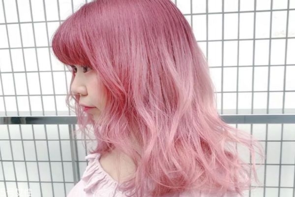 櫻花粉發(fā)色能保持幾天 櫻花粉發(fā)色掉色后是什么顏色 櫻花粉發(fā)色能保持幾天 櫻花粉發(fā)色掉色后是什么顏色