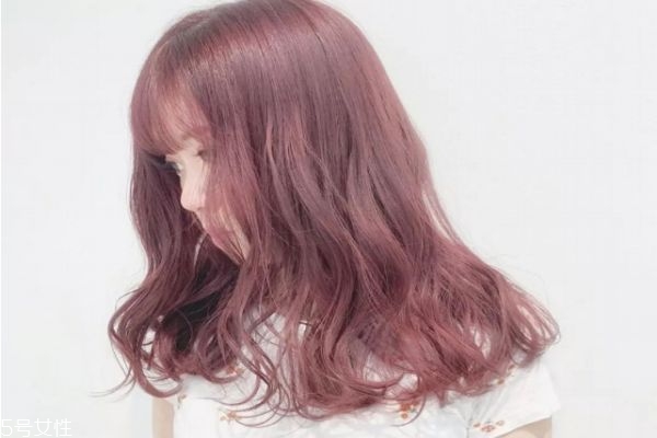 櫻花粉發(fā)色能保持幾天 櫻花粉發(fā)色掉色后是什么顏色 櫻花粉發(fā)色能保持幾天 櫻花粉發(fā)色掉色后是什么顏色