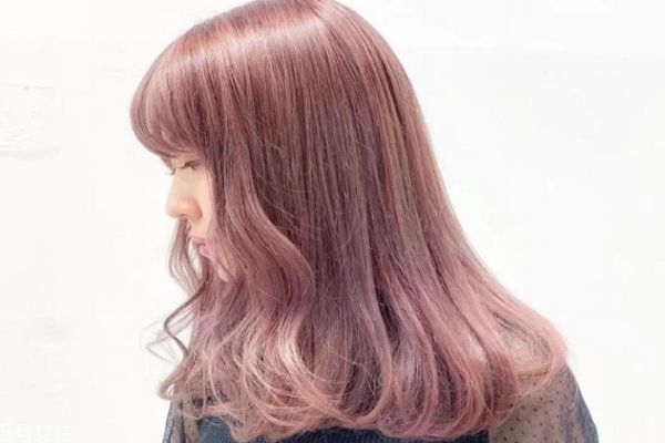 櫻花粉發(fā)色能保持幾天 櫻花粉發(fā)色掉色后是什么顏色 櫻花粉發(fā)色能保持幾天 櫻花粉發(fā)色掉色后是什么顏色