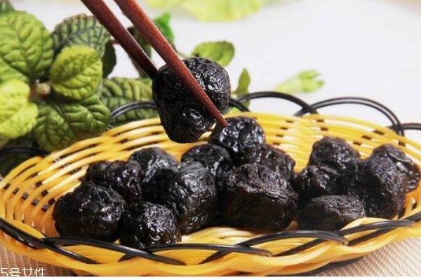 烏梅多少錢一斤呢 烏梅有什么食用禁忌呢 烏梅多少錢一斤呢 烏梅有什么食用禁忌呢