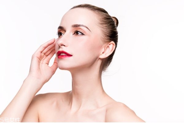 怎么做去斑面膜 祛斑面膜的做法 怎么做去斑面膜 祛斑面膜的做法